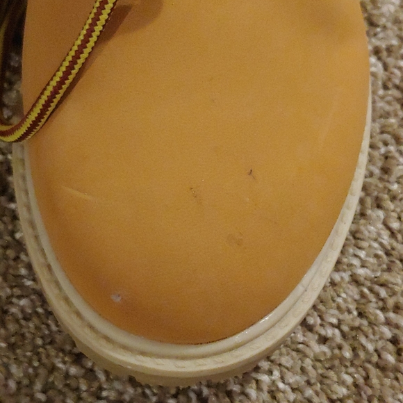 Boots - Picture 6 of 7